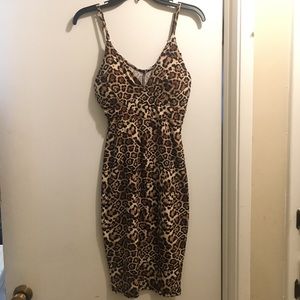 🆕 Leopard Print Bodycon Dress